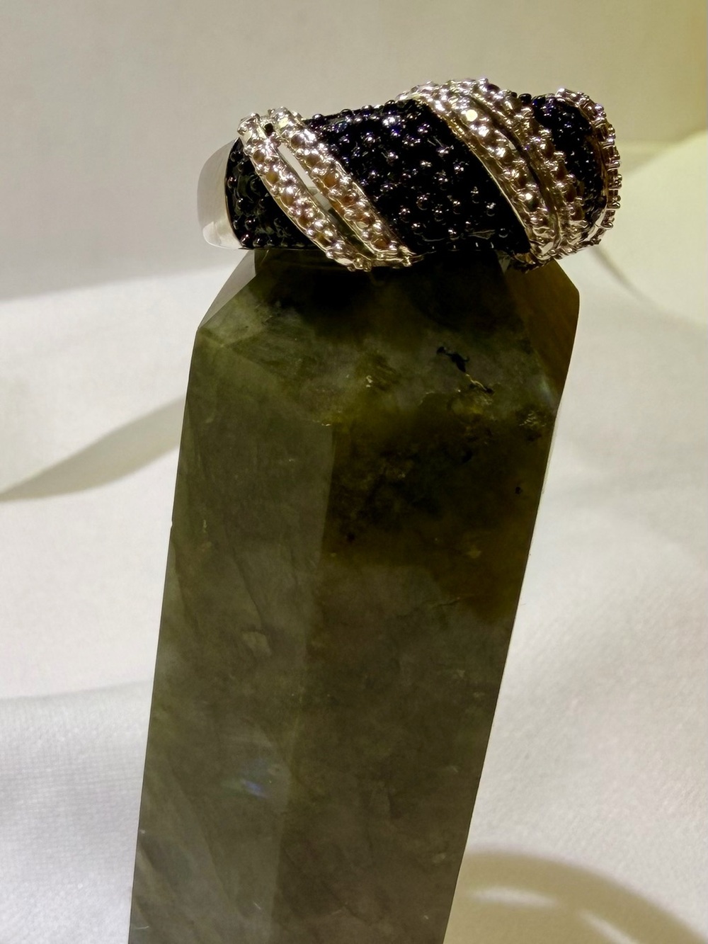 Beautiful 14K White Gold plated 925 Sterling Silver Black Natural Diamond Ring